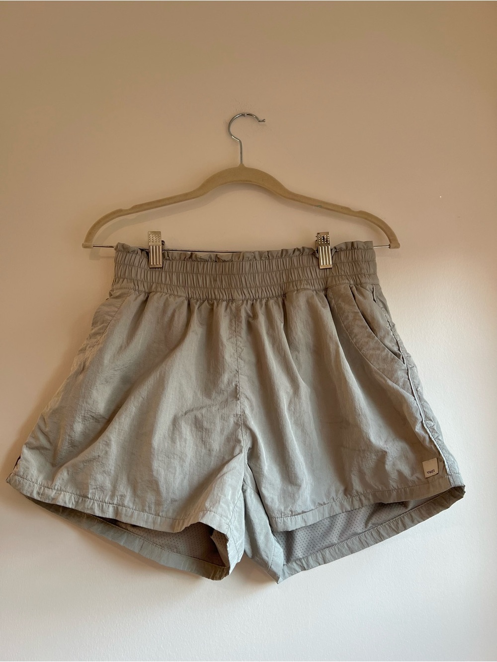 Vuori Light Green Athletic Shorts with Elastic Waist
